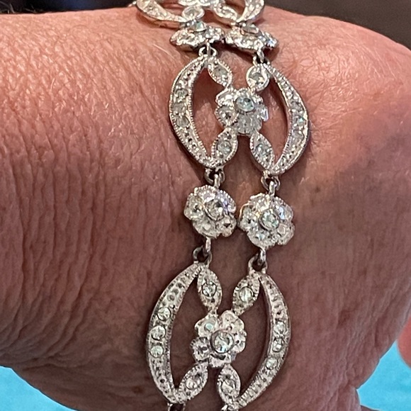 Vintage Pave Set Rhinestone Bracelet - Picture 7 of 12